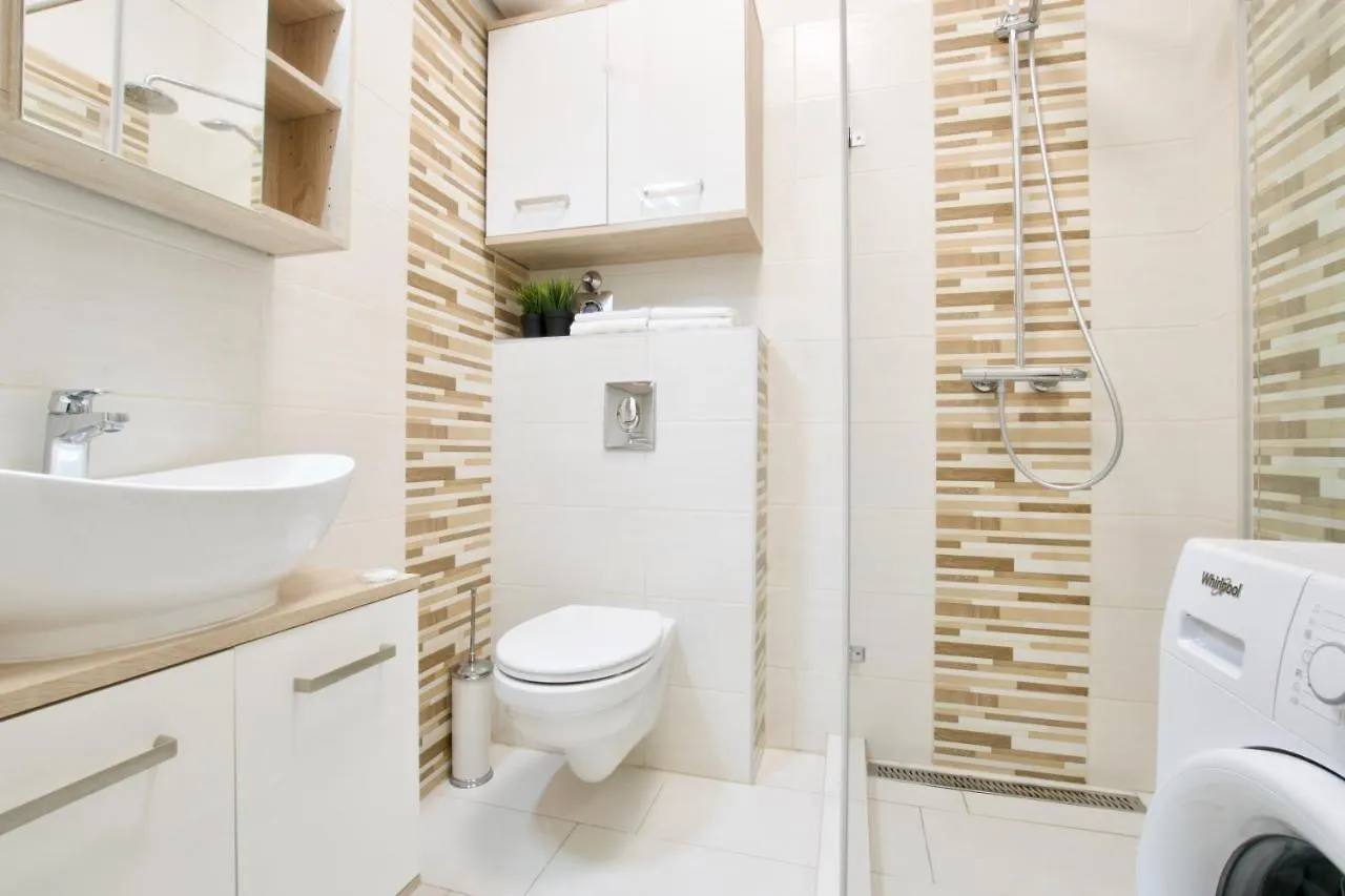 Premium Apartments By Hi5 - Elegant Suites Budapest 0*,  Hungary
