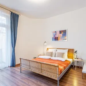 Extra New Budapest