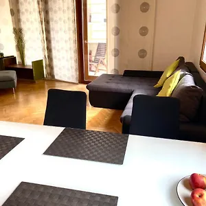 Heart By Gozsdu Apartament